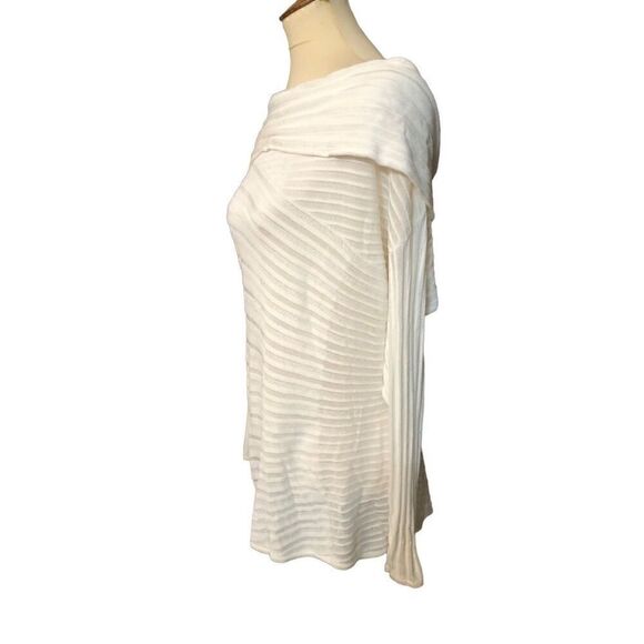 Cache white long sleeved ribbed knit pullover style sweater with cowl neck. Size - Picture 4 of 11
